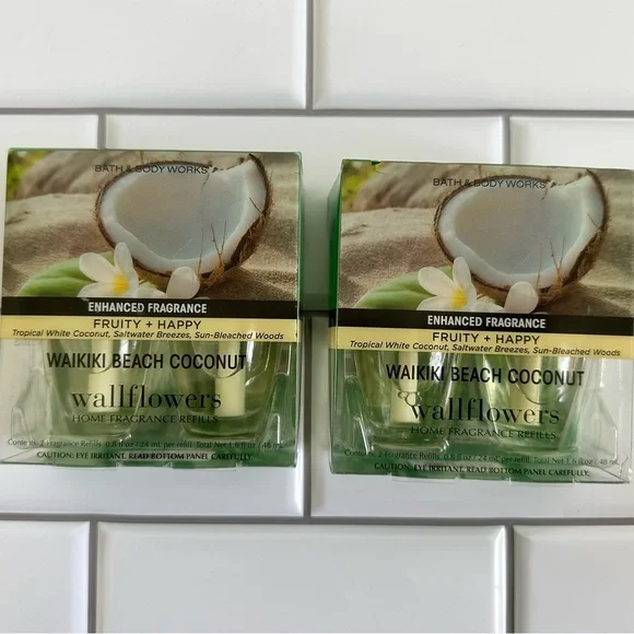 Waikiki Beach Coconut Wallflowers 2-Pack Refills - Picture 2 of 5